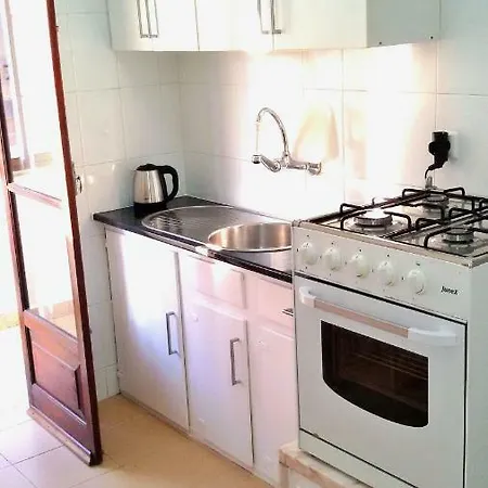 Campo Ourique Charming Apartment Lissabon